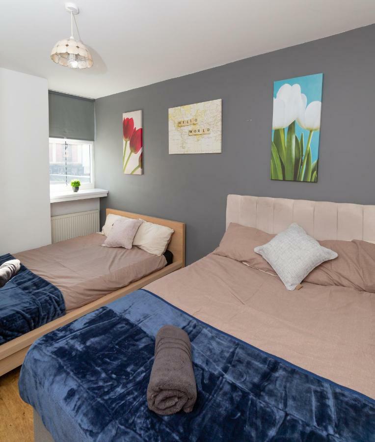 3 Bedroom Apartment Newcastle City Centre מראה חיצוני תמונה